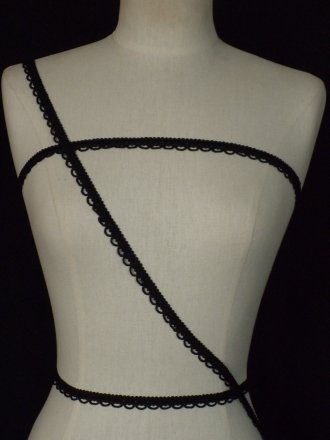 2 METRES Rope Braided Trim- Black SY208 BK