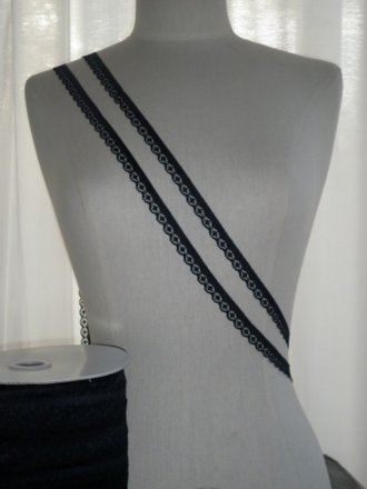 3 METRES Black Lingerie Scalloped Cotton Trim