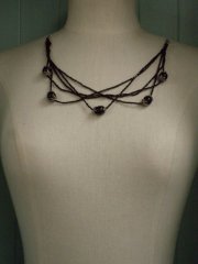 Beaded Neck Display- Jet Black EM176 BK