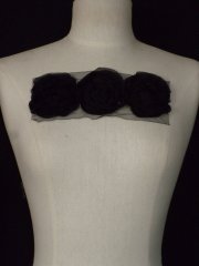 Black 3-Set Rose Ruffle Net Trim