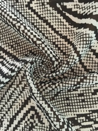 Chiffon Soft Touch Sheer Fabric- Diamond Maze Black/Ivory CHF224 BKIV