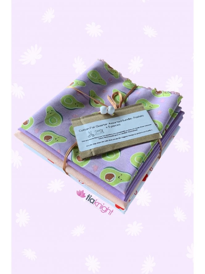 Fat Quarter Cotton Crafting Bundle x Pastel 5 Pieces