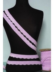 Lilac Scalloped Lace Trimming