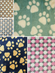 Micro Fleece Ultra Soft Fabric Printed Paws Spots- SQ221