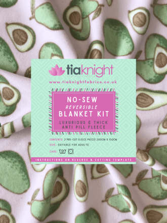 No-Sew DIY Double-Sided Insulating Fleece Blanket Kit- Avocados