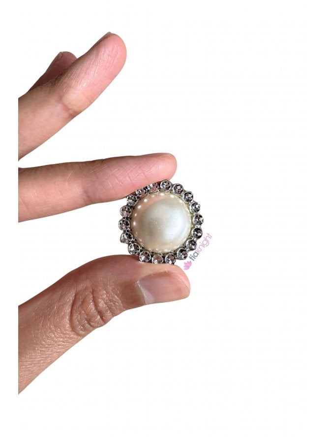 Pearl Shank Dome Brooch Embellishment- EM370