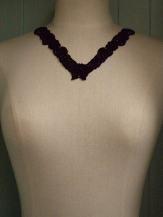 Sequin Beaded Neck Piece- Black EM184 BK