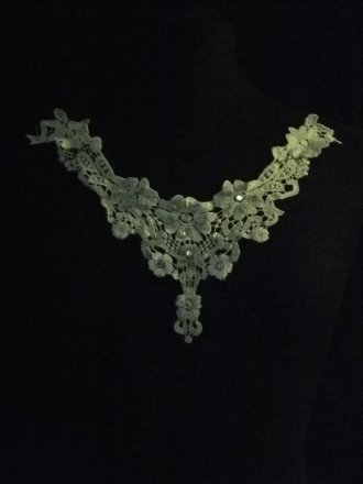 White Diamante Floral Lace Neck Piece