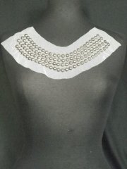 White/ Grey Beaded Net Neck Piece